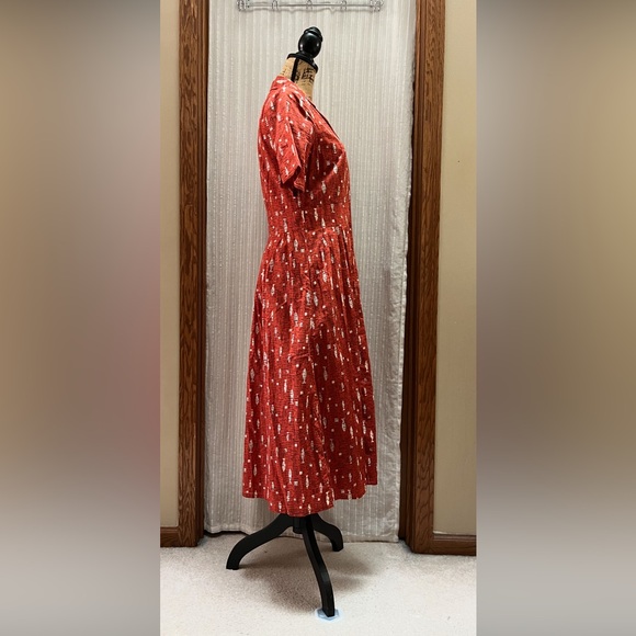 SEASALT CHARLOTTE ORANGE FISH SHORT SLEEVE MIDI FIT & FLARE DRESS size 6 - Picture 7 of 11